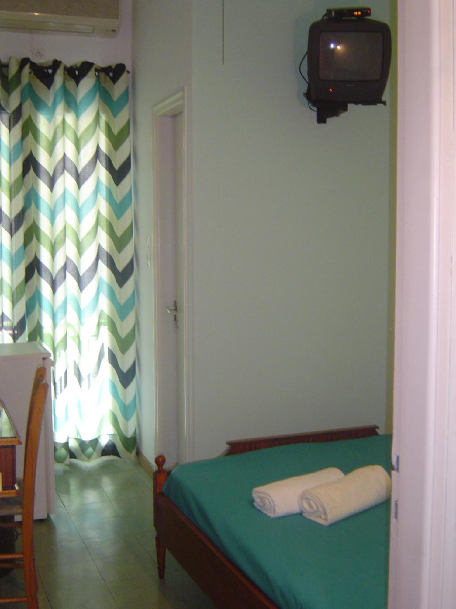 Nana Hotel Kamena Vourla Pokoj fotografie