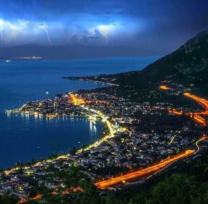 Nana Hotel Kamena Vourla Exteriér fotografie
